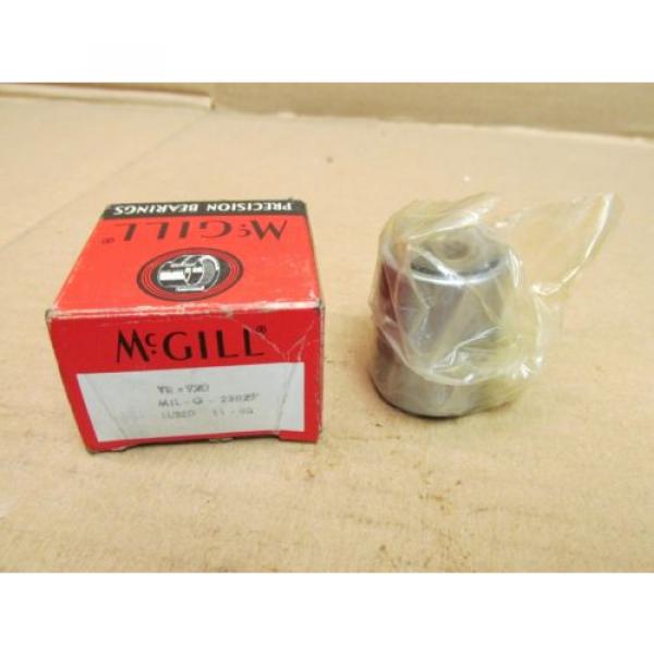 NIB MCGILL YR-920 BEARING YR920 3/8&#034; ID x 1 -1/8&#034; OD x 1-/12&#034; Width 23827 #1 image